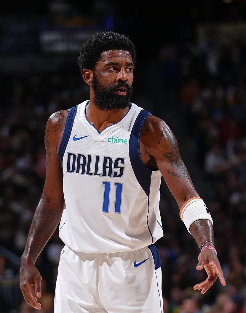 黄雅琼真赢家！金牌拿到手软嫁入体坛豪门，老公绯闻前女友当伴娘（黄雅琼成最大赢家：金牌收割不停，嫁入体坛豪门，老公绯闻前女友任伴娘）