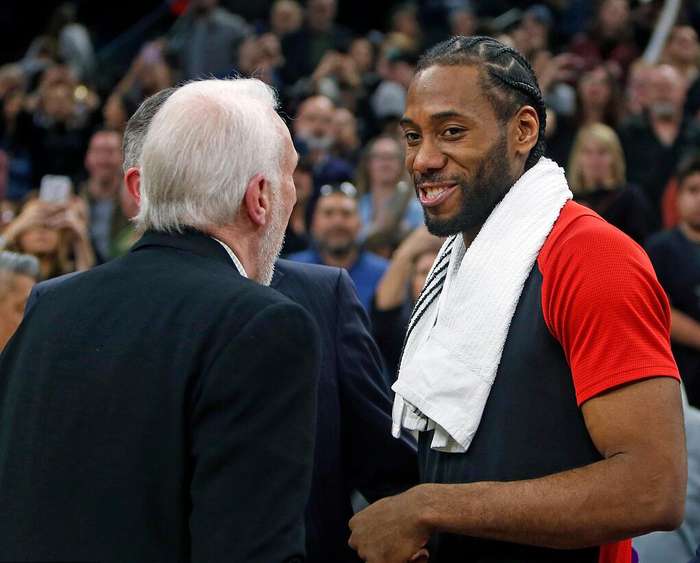 “艺术家”爱艺术，队报：谢尔基是资深艺术爱好者（队报：被称为“艺术家”的谢尔基对艺术痴迷，堪称资深爱好者）