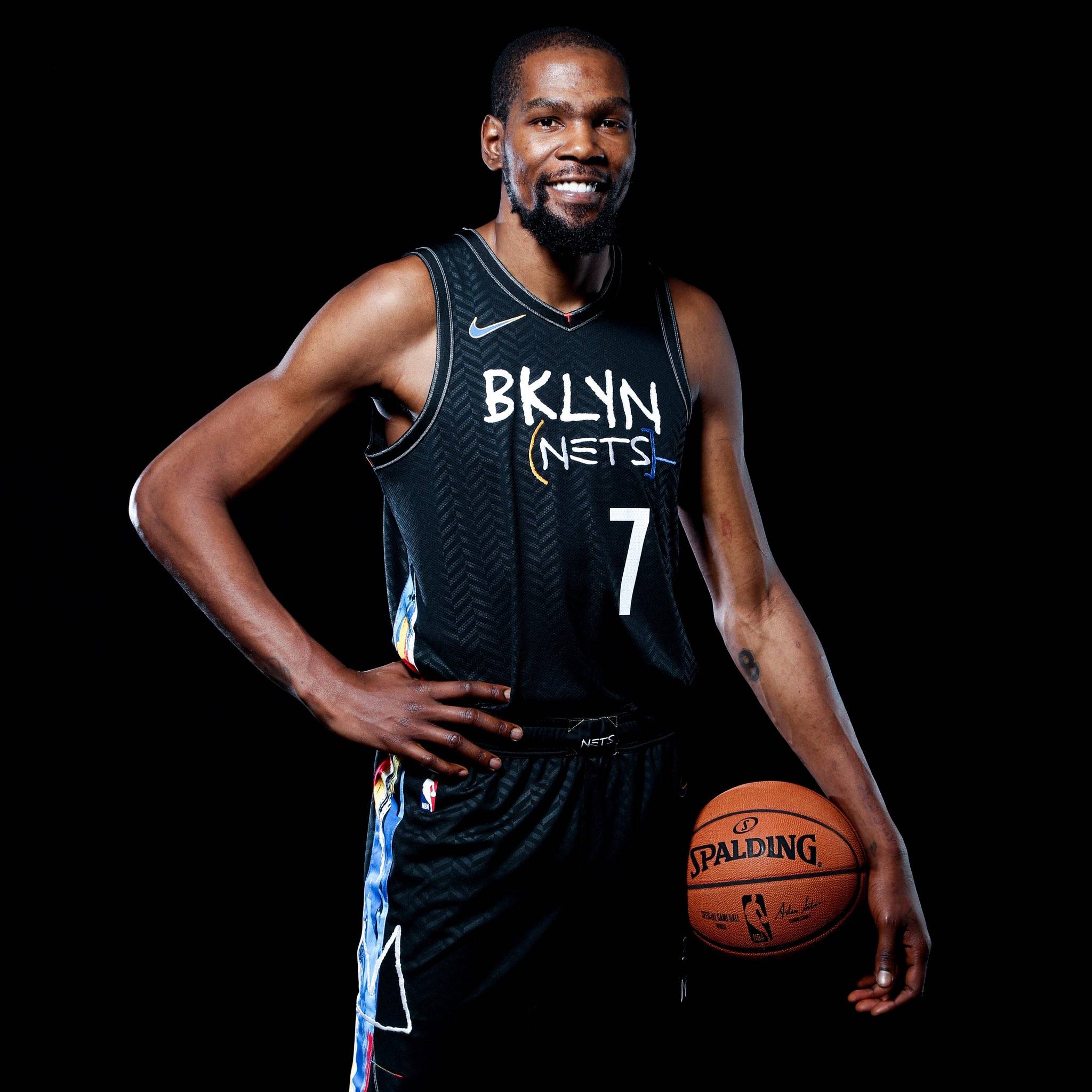 诺坎普国王，巴萨对阵毕包第10分钟时主场观众高喊“梅西”（巴萨战毕尔巴鄂至第10分钟，诺坎普全场齐声高呼梅西）