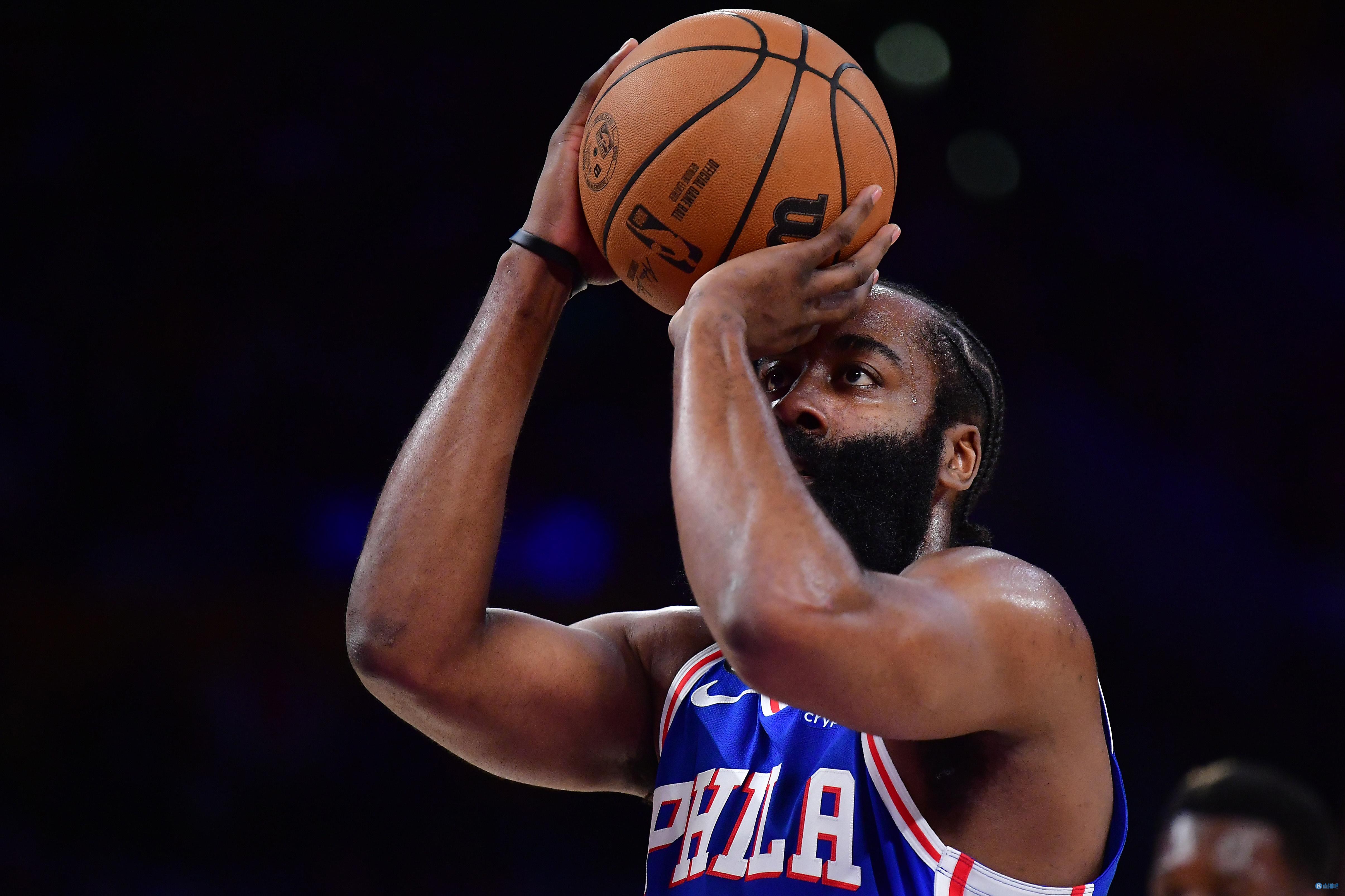 状态持续火热！本轮英超送助攻，福登最近3场比赛已造5球（火力正旺！福登本轮英超再送助攻，近三战已参与5球）