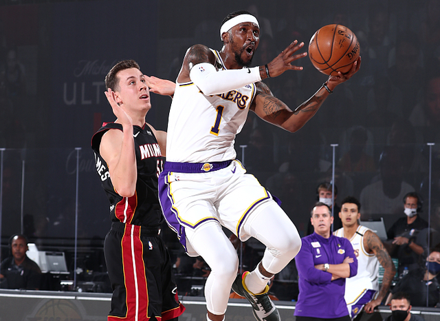 尤文vs帕福斯：伊尔迪兹搭档戴维，洛卡特利、坎比亚索出战（尤文对阵帕福斯：伊尔迪兹联手戴维，洛卡特利与坎比亚索登场）